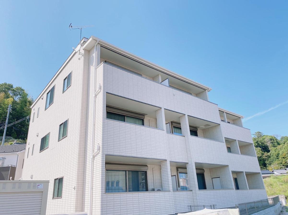 Ouchi Hotel Miyajimaguchi هاتسوكايتشي المظهر الخارجي الصورة